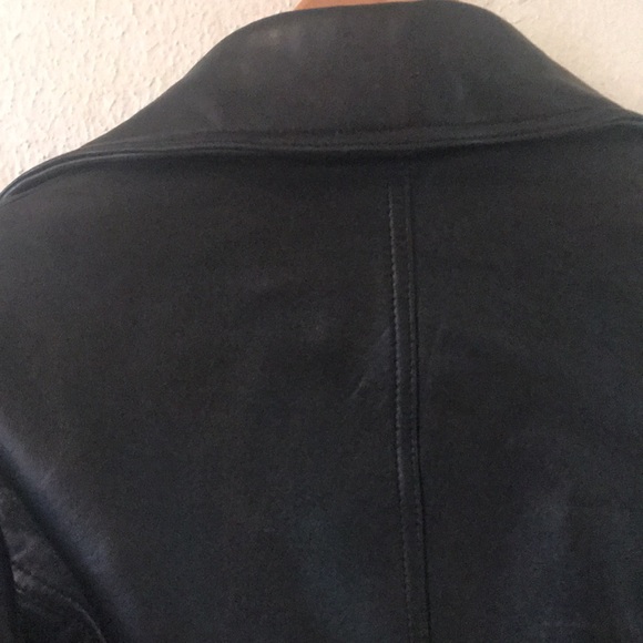 leather jacket - Picture 4 of 5